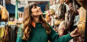 Read more about the article Exploring the Eco-Friendly Appeal of Online Thrift Stores in the UK